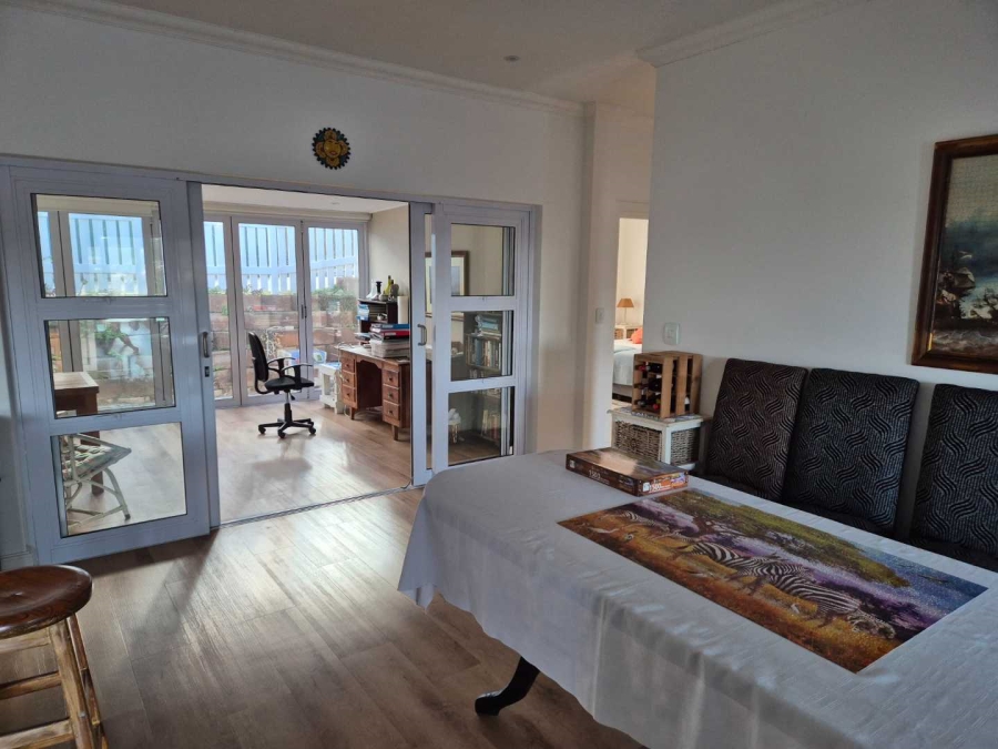 To Let 2 Bedroom Property for Rent in Hunters Estate Western Cape